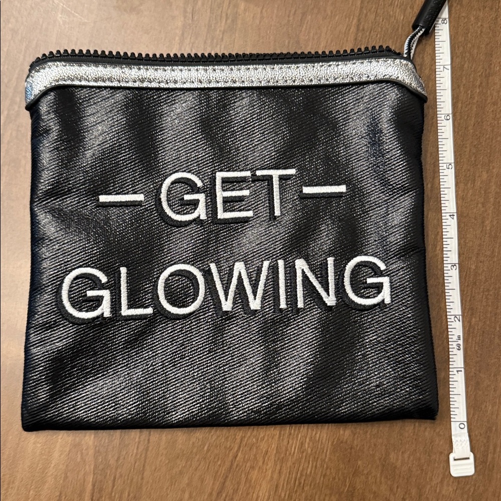 NWOT GET GLOWING Henry Charles Black Cosmetic Pouch with Silver Trim 7x7.5” - Picture 7 of 8